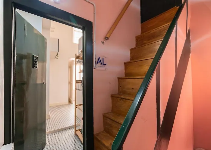 The Nest Of Carriao Street Lisboa